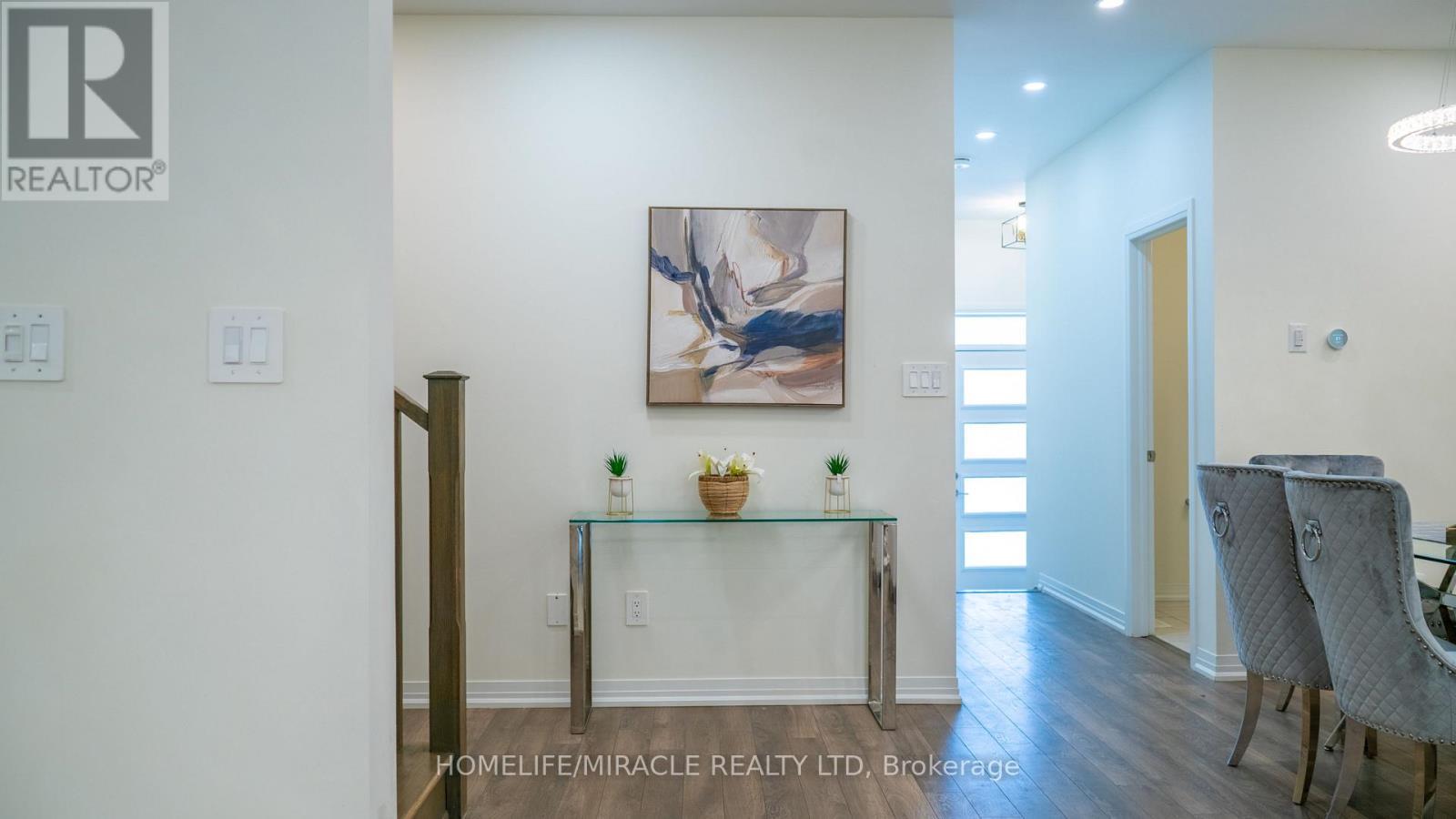 18 Brewis Street, Brant, ON - Indoor Photo Showing Other Room