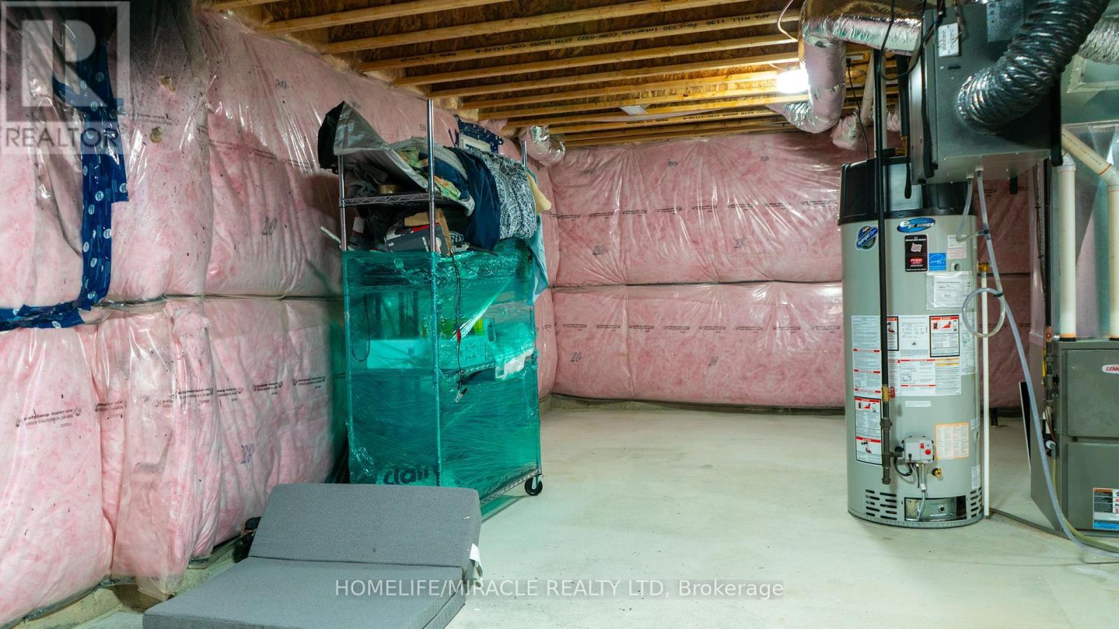 18 Brewis Street, Brant, ON - Indoor Photo Showing Basement