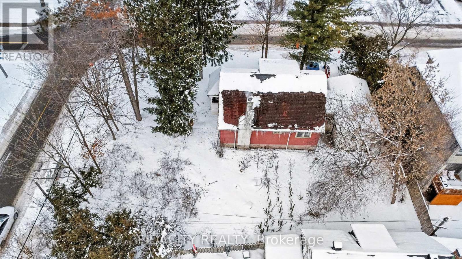 641 Tweedsmuir Avenue, Ottawa, ON