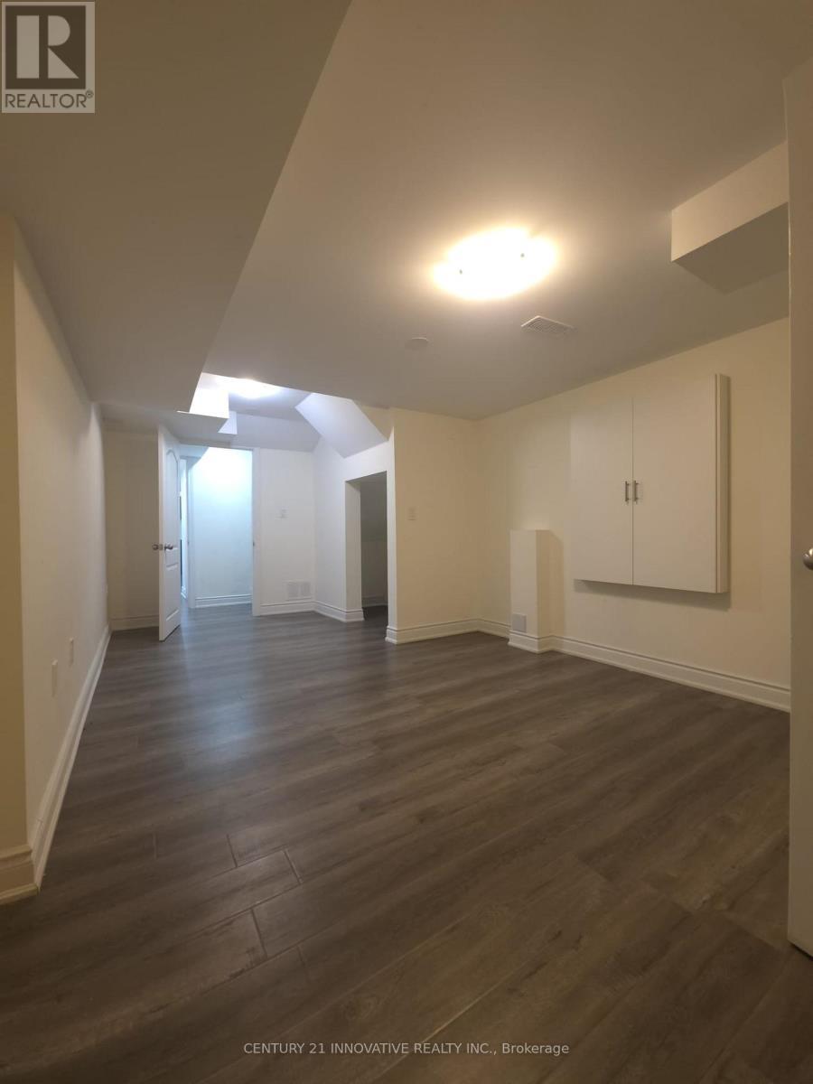 86 Humberstone Crescent, Brampton, ON - Indoor Photo Showing Other Room