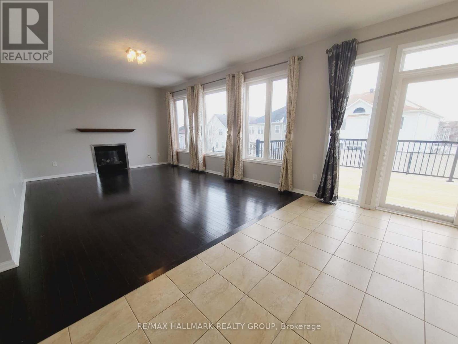 248 Huntsville Drive, Ottawa, ON - Indoor