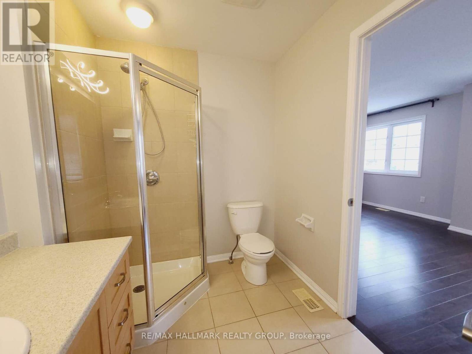 248 Huntsville Drive, Ottawa, ON - Indoor Photo Showing Bathroom