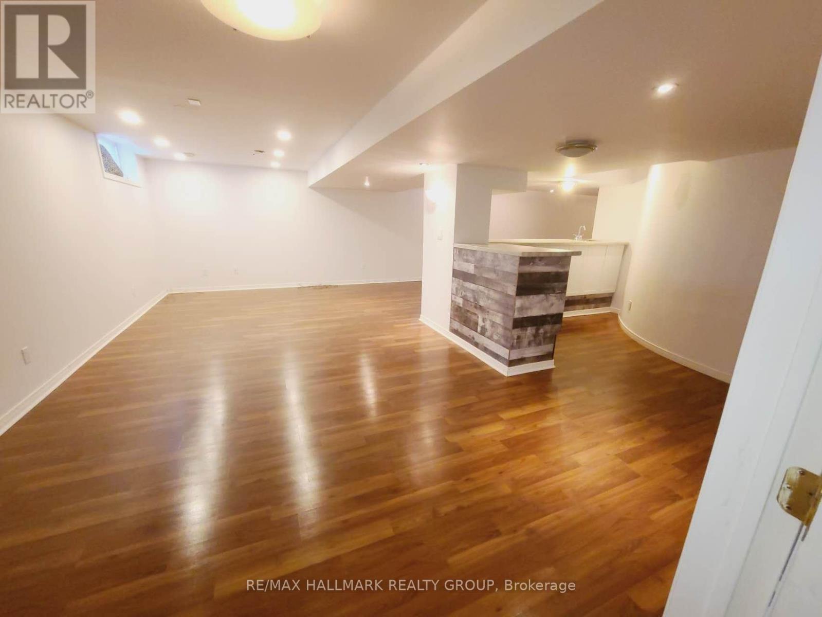 248 Huntsville Drive, Ottawa, ON - Indoor Photo Showing Other Room