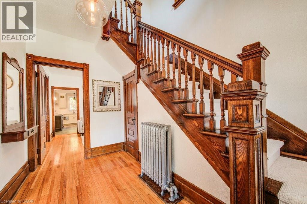 350 Queen Street S, Kitchener, ON - Indoor Photo Showing Other Room