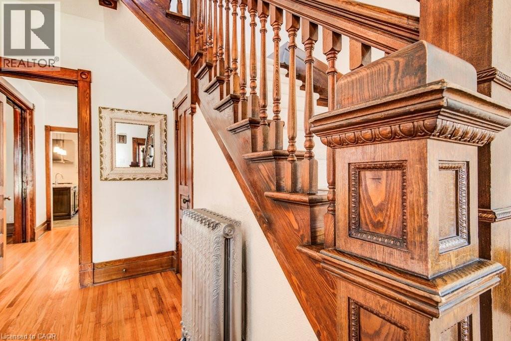 350 Queen Street S, Kitchener, ON - Indoor Photo Showing Other Room