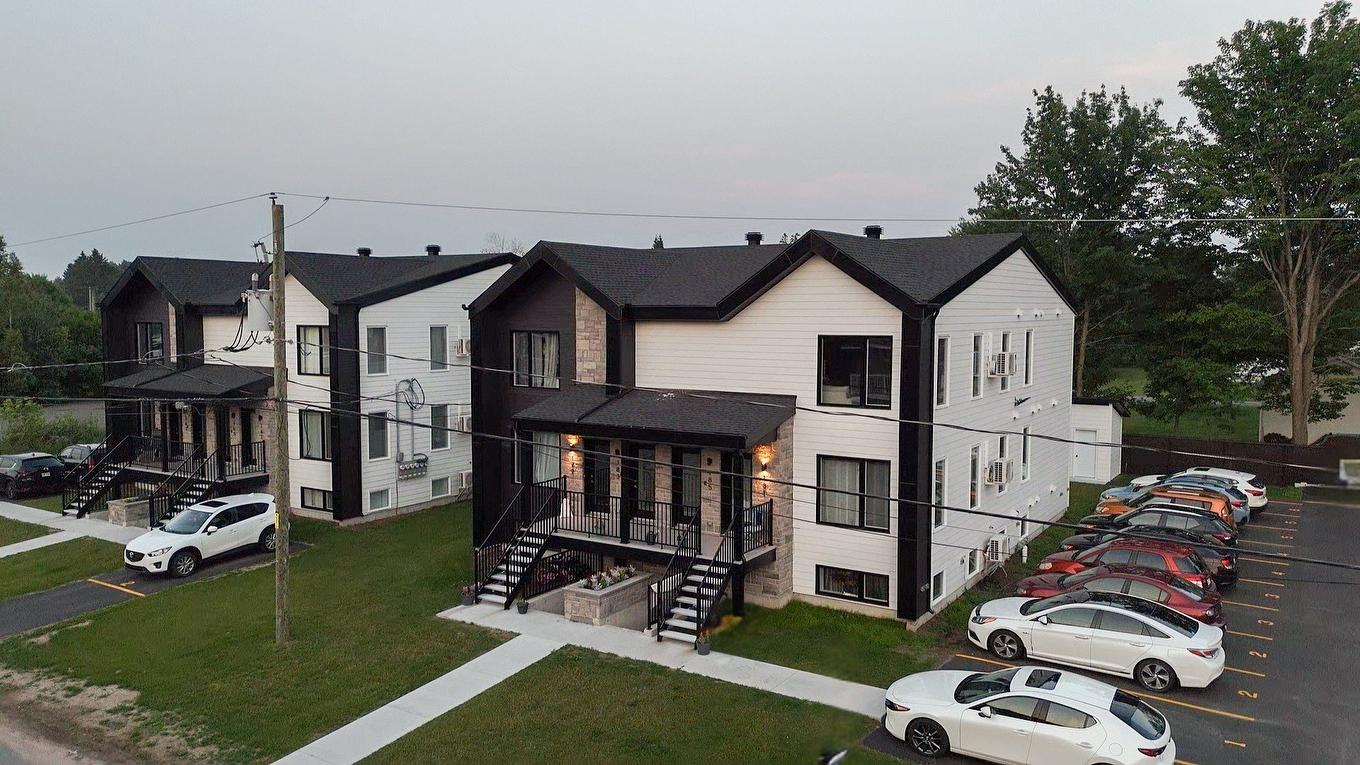 Frontage - 60 Rue Gélinas, Saint-Boniface, QC - Outdoor