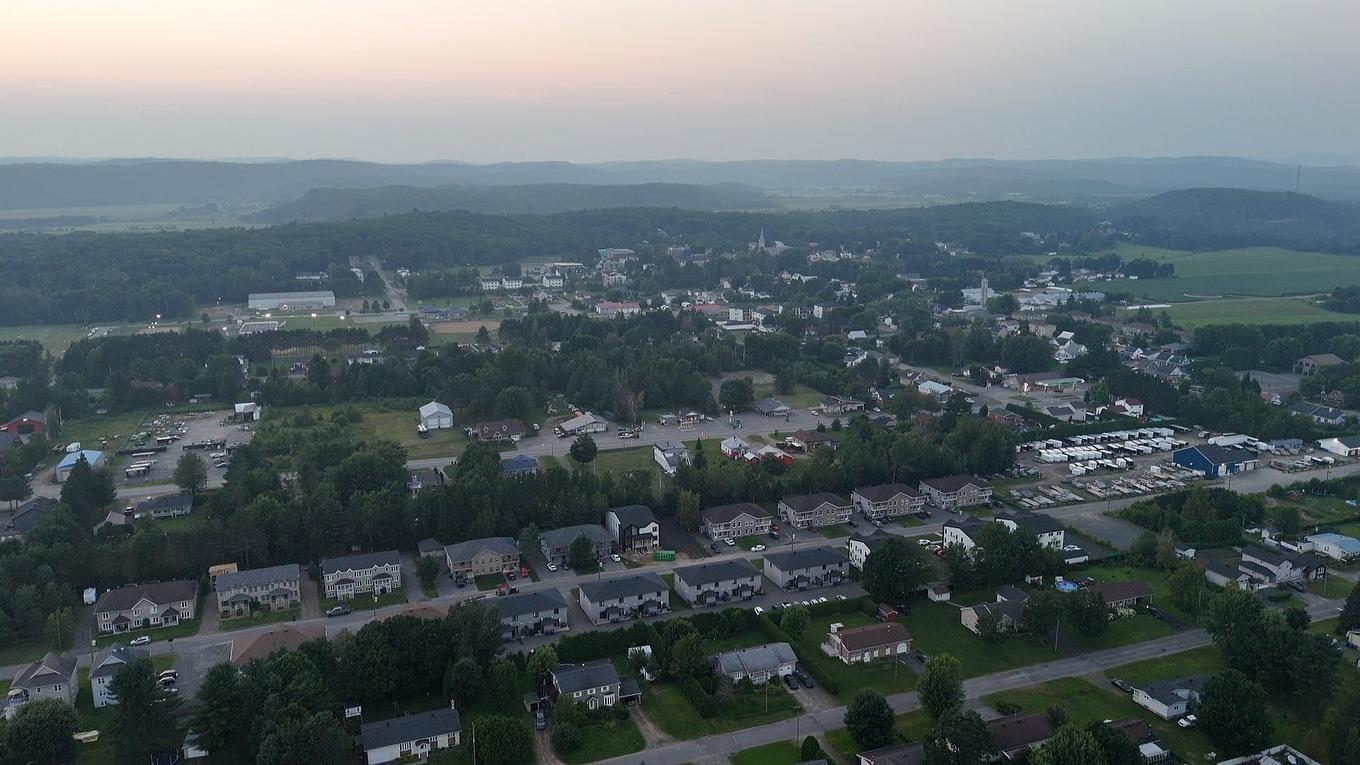 Overall view - 60 Rue Gélinas, Saint-Boniface, QC - Outdoor With View