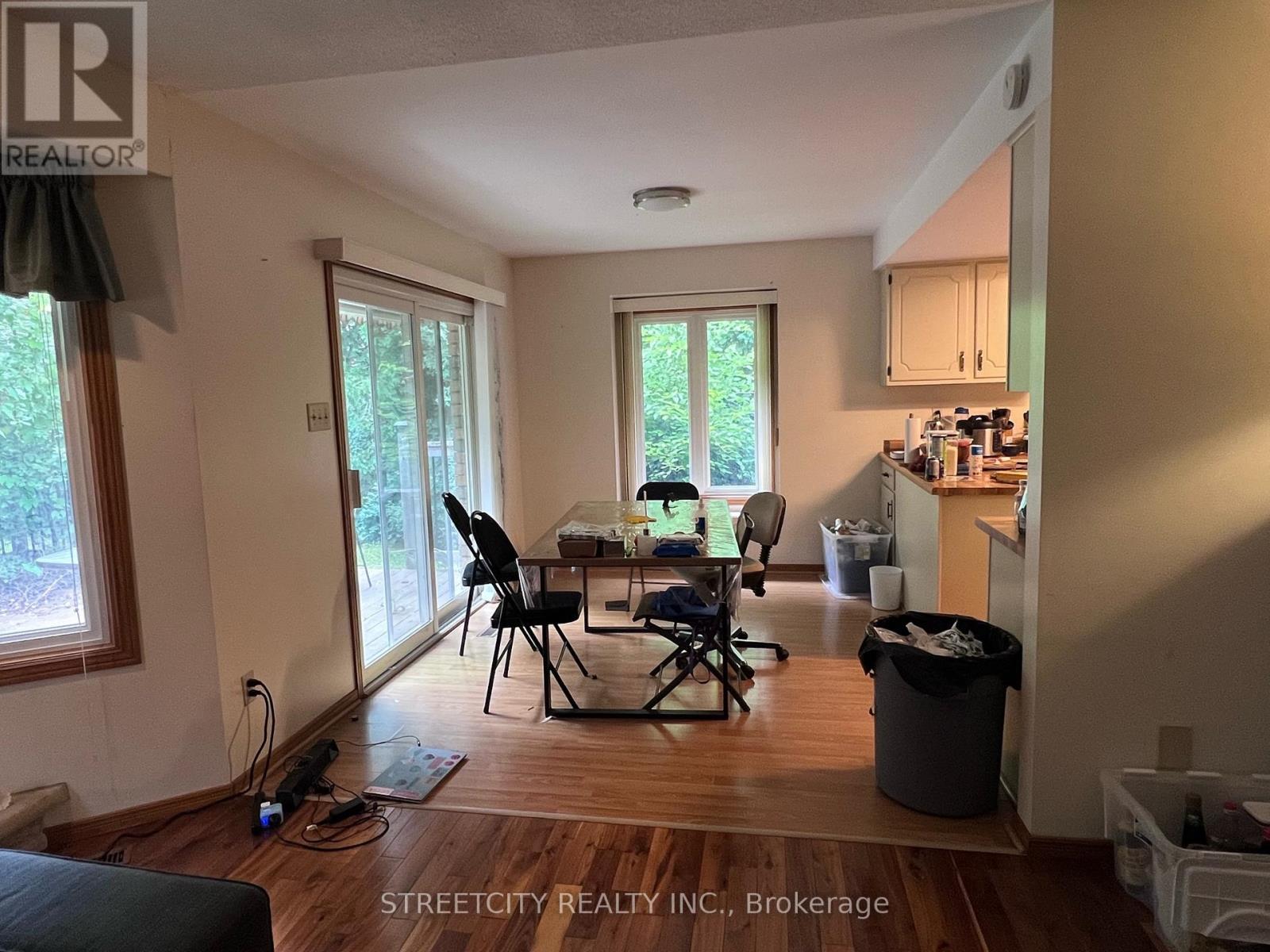 37 Jennifer Road, London North (North B), ON - Indoor