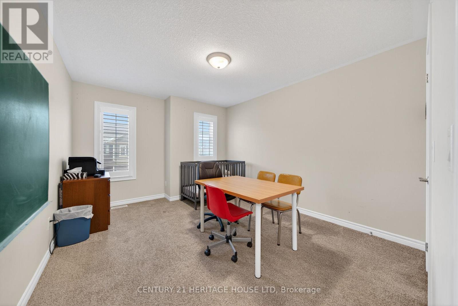 7 - 80 Willow Street, Brant, ON - Indoor