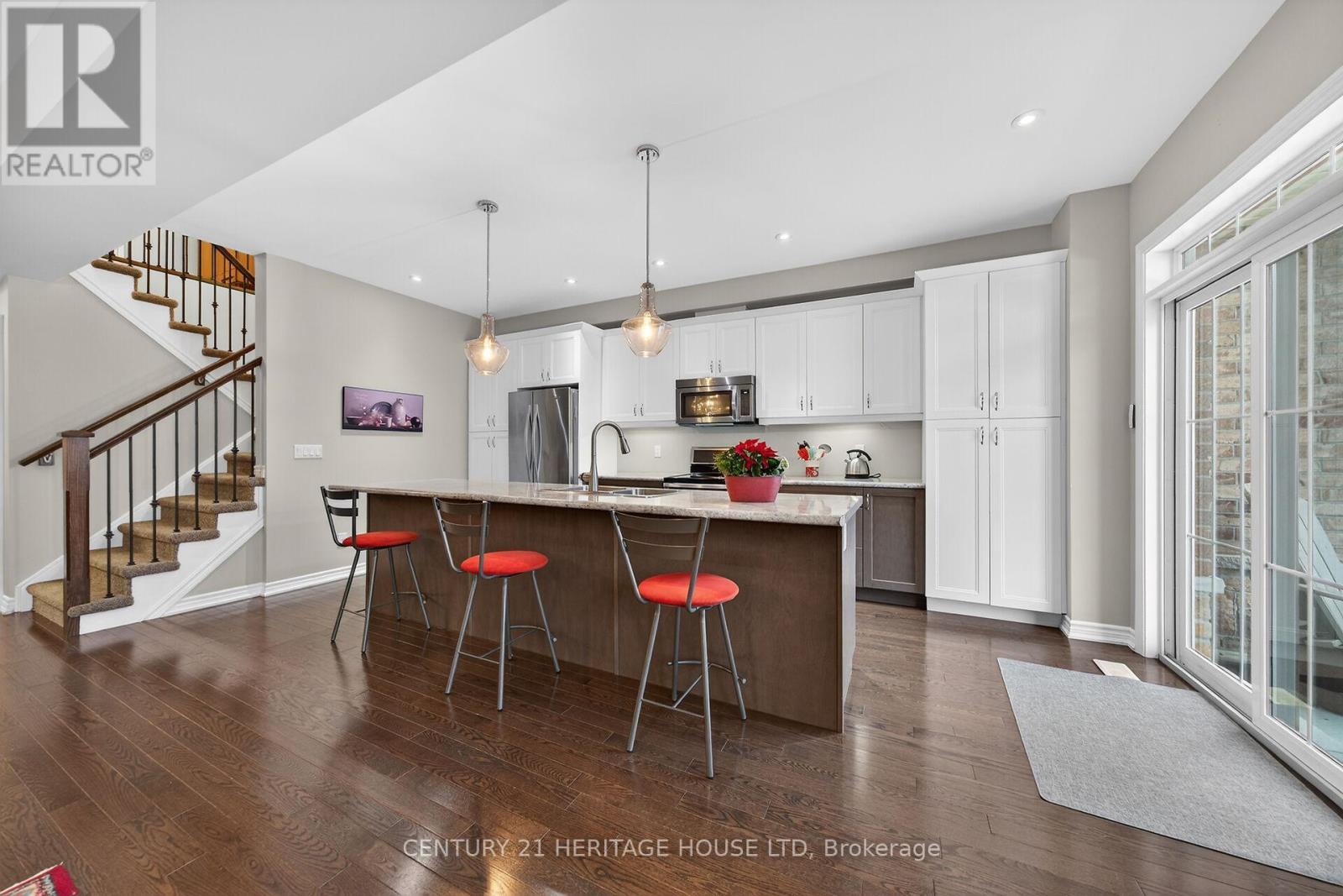 7 - 80 Willow Street, Brant, ON - Indoor Photo Showing Kitchen