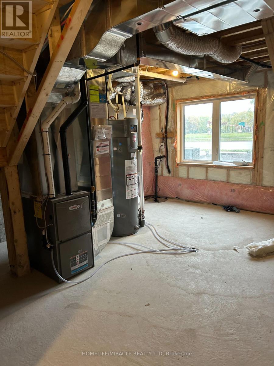 430 Okanagan Path, Oshawa, ON - Indoor