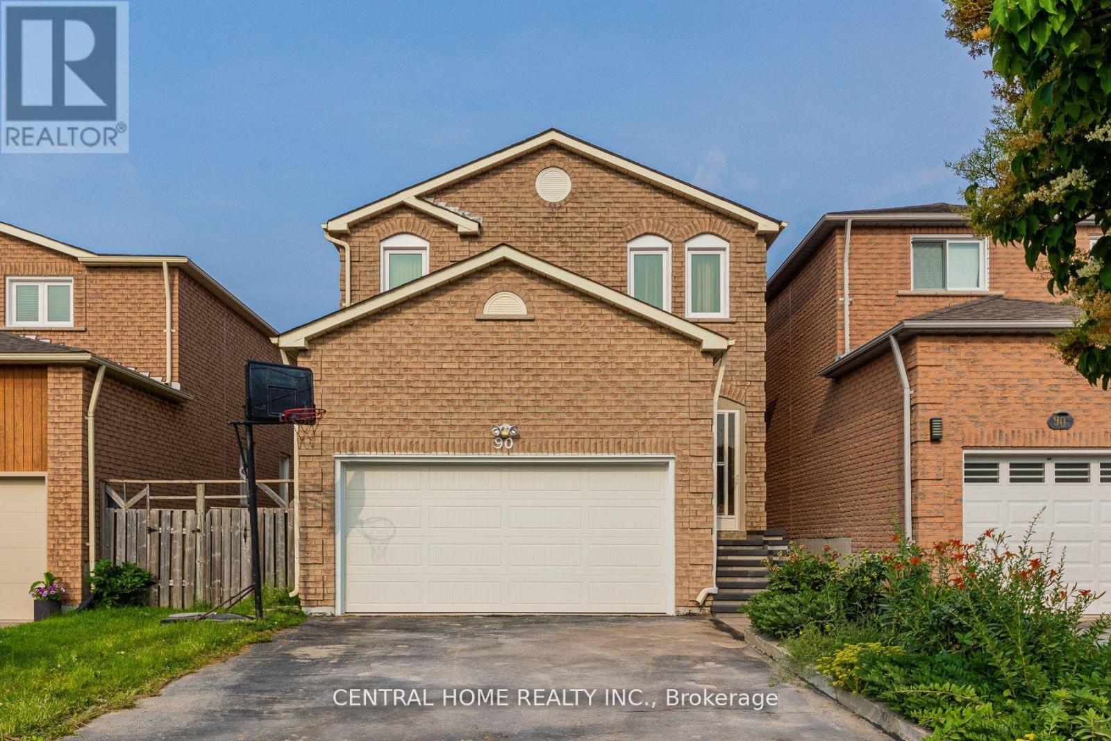 Bsmt - 90 Stather Crescent, Markham, ON - Outdoor