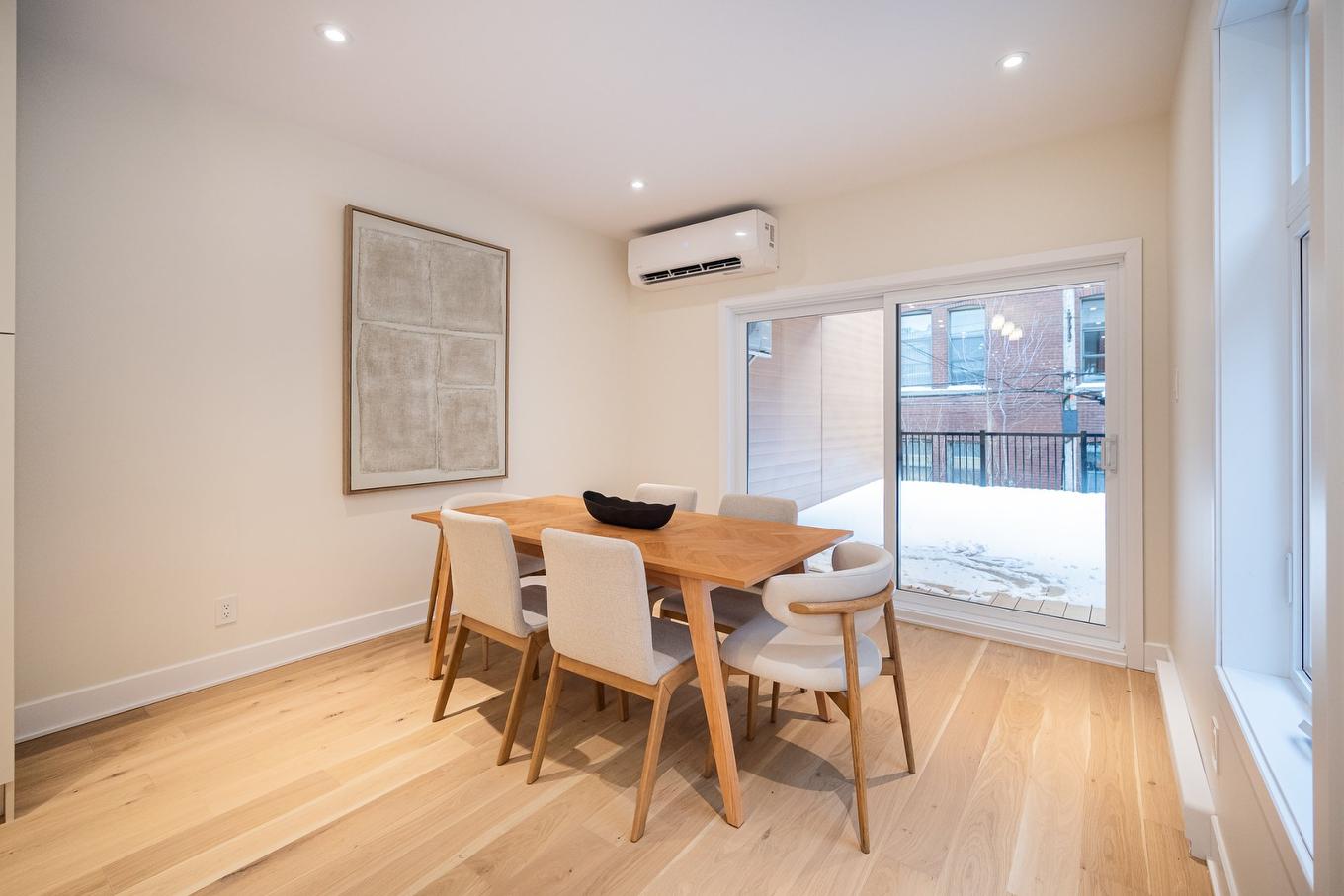 Salle à manger - 8132 Rue St-Denis, Montréal (Villeray/Saint-Michel/Parc-Extension), QC - Indoor Photo Showing Dining Room