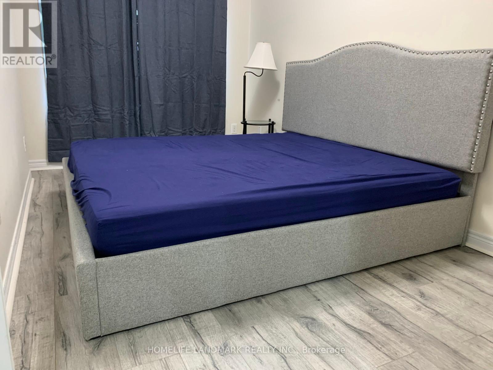 7368 Saint Barbara Boulevard, Mississauga, ON - Indoor