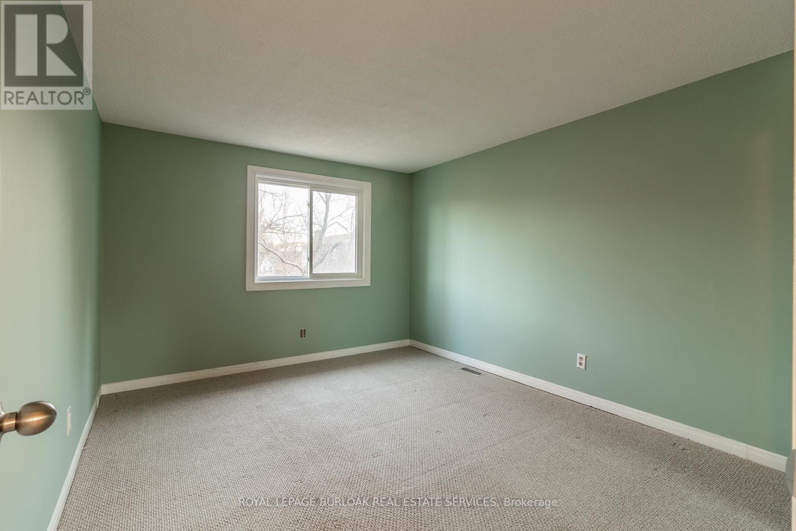 58 Romy Crescent, Thorold, ON - Indoor Photo Showing Other Room