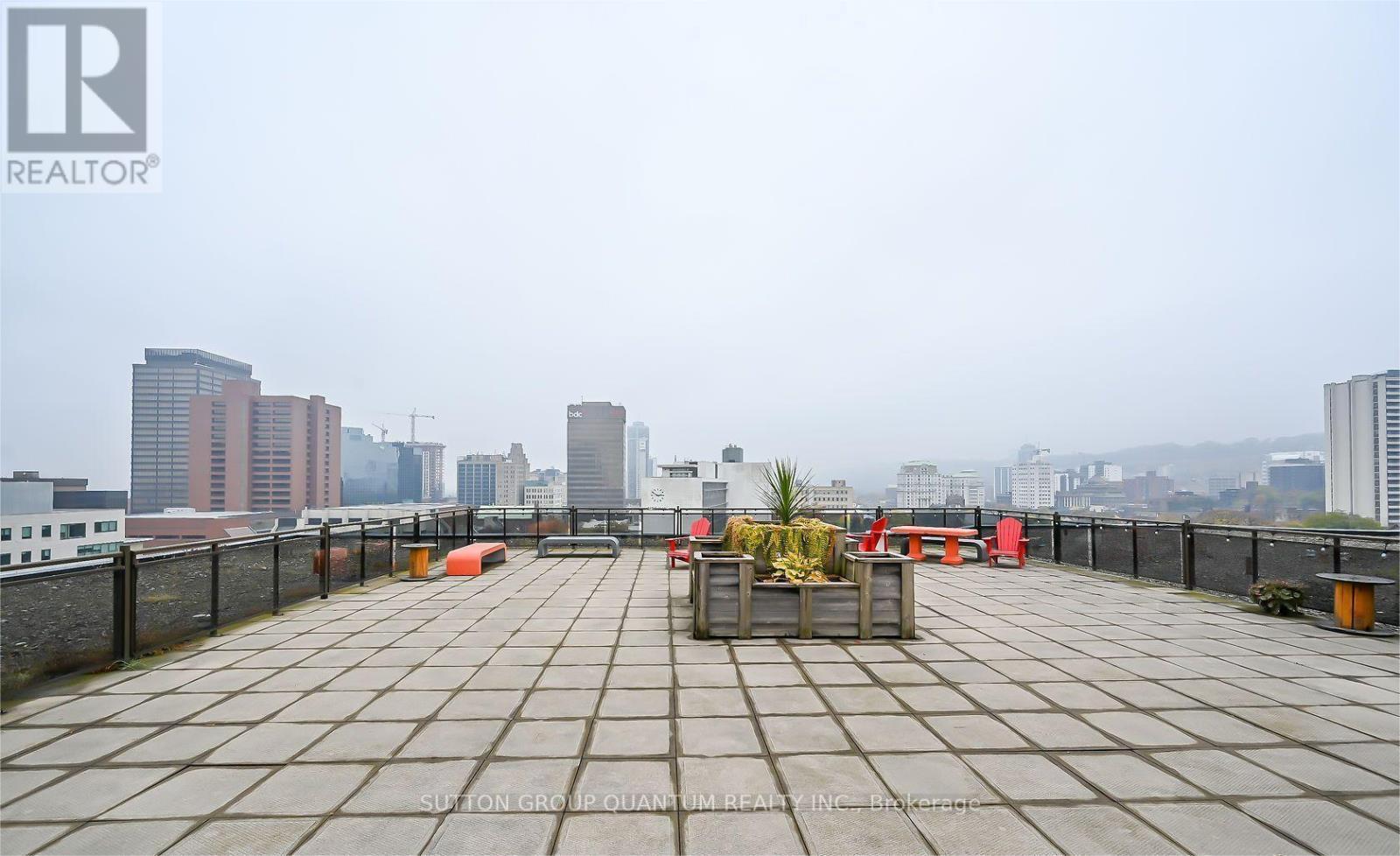 307 - 66 Bay Street S, Hamilton, ON - Outdoor