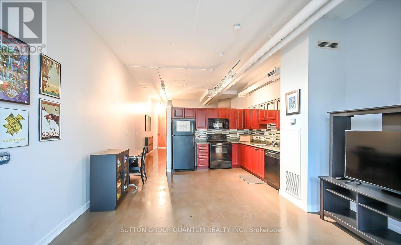 307 - 66 Bay Street S, Hamilton, ON - Indoor