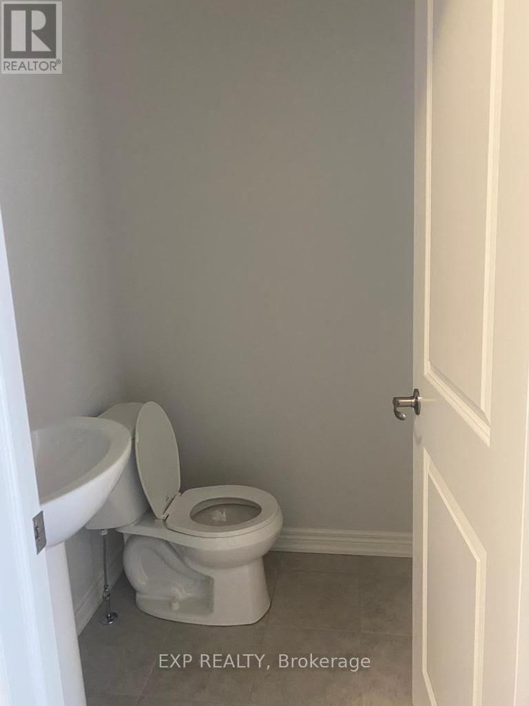 20 - 7945 Oldfield Road, Niagara Falls, ON - Indoor Photo Showing Bathroom