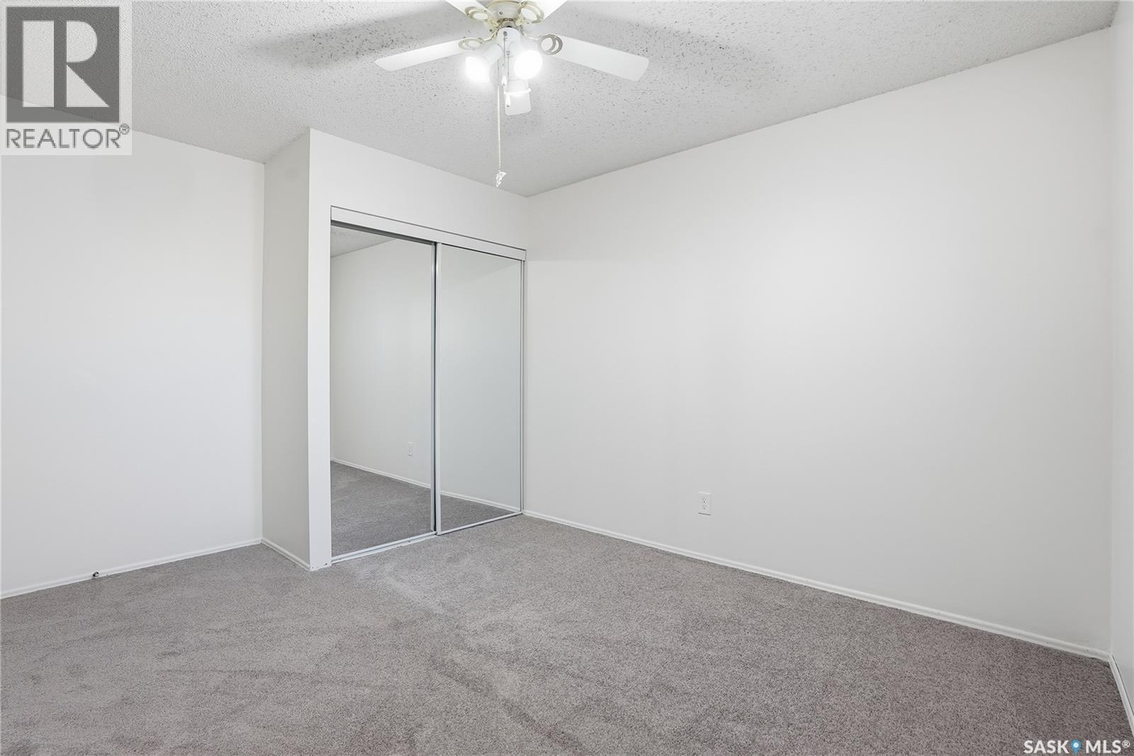 805 Kingsmere Boulevard, Saskatoon, SK - Indoor Photo Showing Other Room