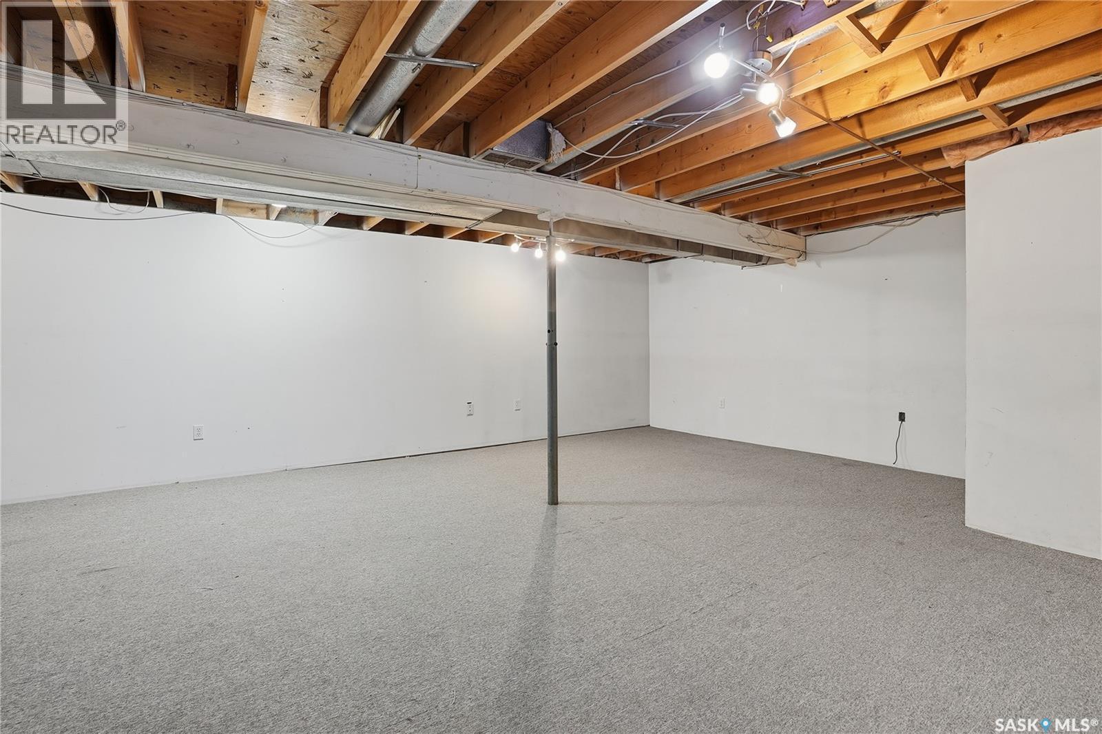 805 Kingsmere Boulevard, Saskatoon, SK - Indoor Photo Showing Basement