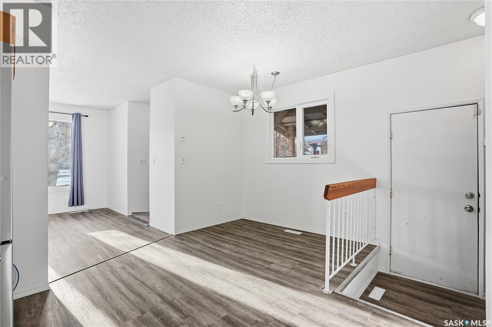 805 Kingsmere Boulevard, Saskatoon, SK - Indoor Photo Showing Other Room