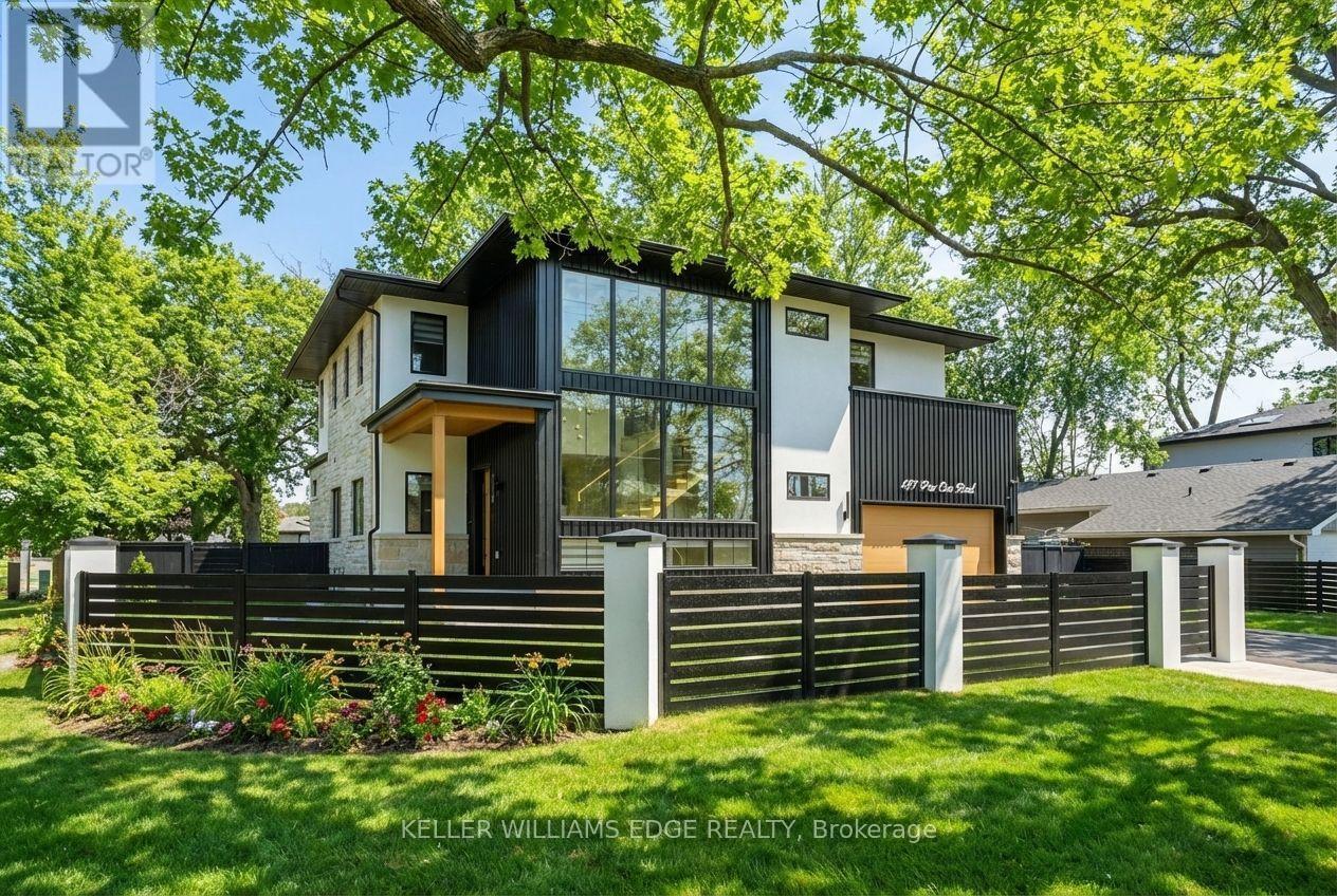 427 Pine Cove Road, Burlington, ON - Outdoor