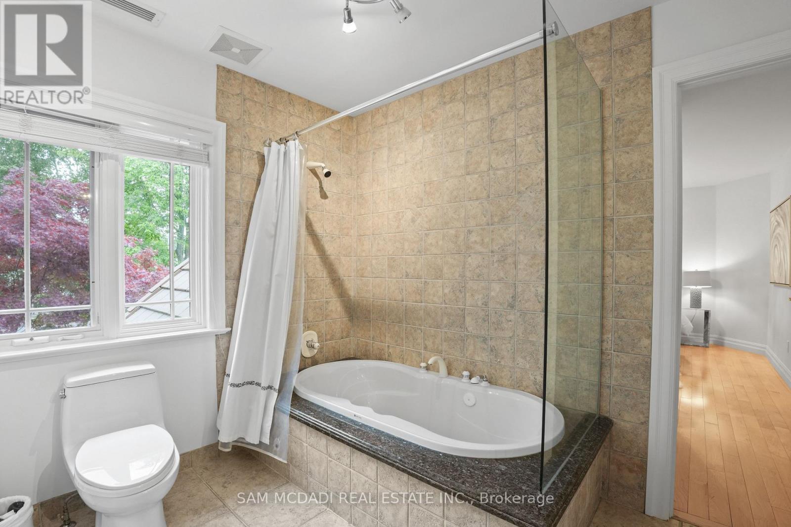 1382 Aldo Drive, Mississauga, ON - Indoor Photo Showing Bathroom