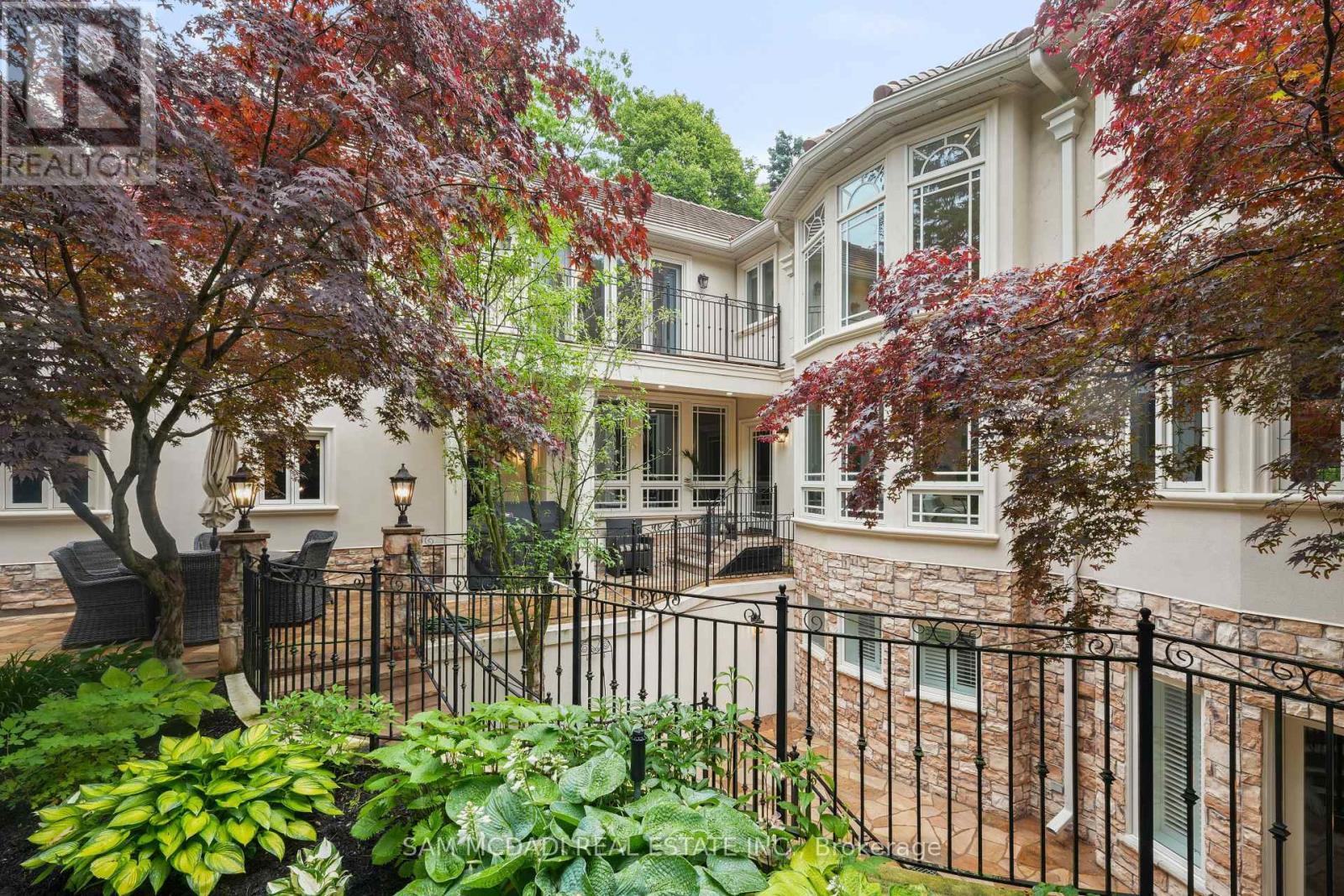 1382 Aldo Drive, Mississauga, ON - Outdoor With Balcony