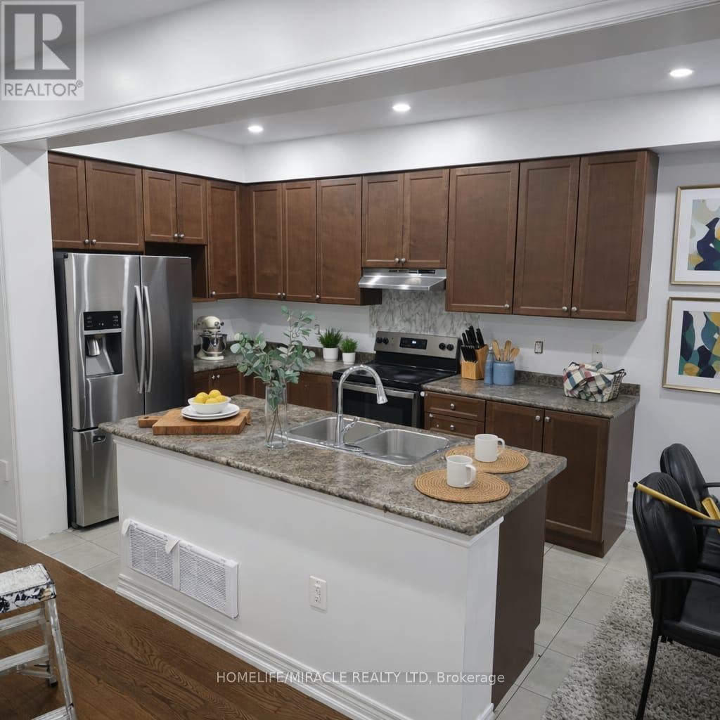 25 Antibes Drive, Brampton, ON - Indoor Photo Showing Kitchen With Stainless Steel Kitchen