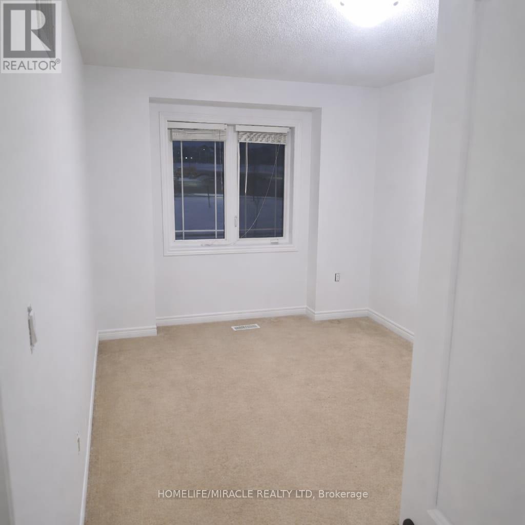25 Antibes Drive, Brampton, ON - Indoor Photo Showing Other Room