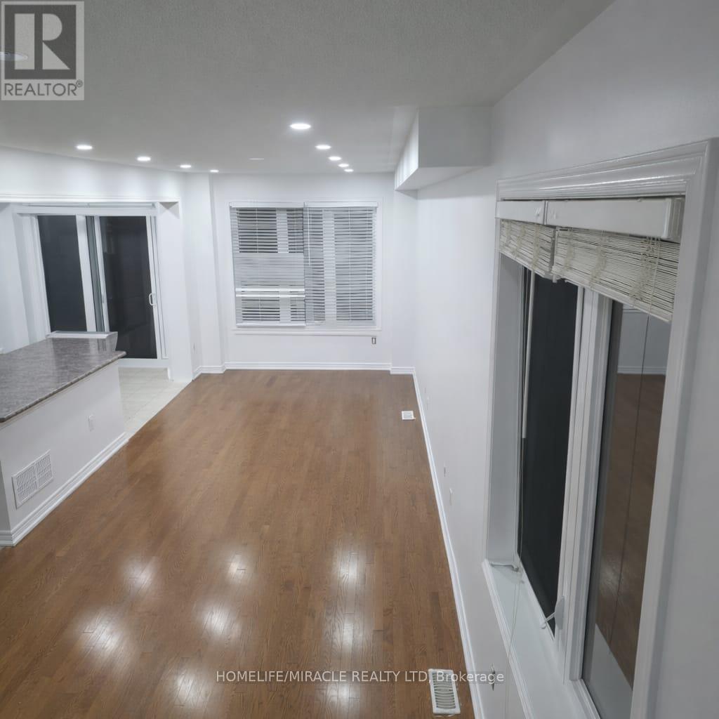 25 Antibes Drive, Brampton, ON - Indoor Photo Showing Other Room