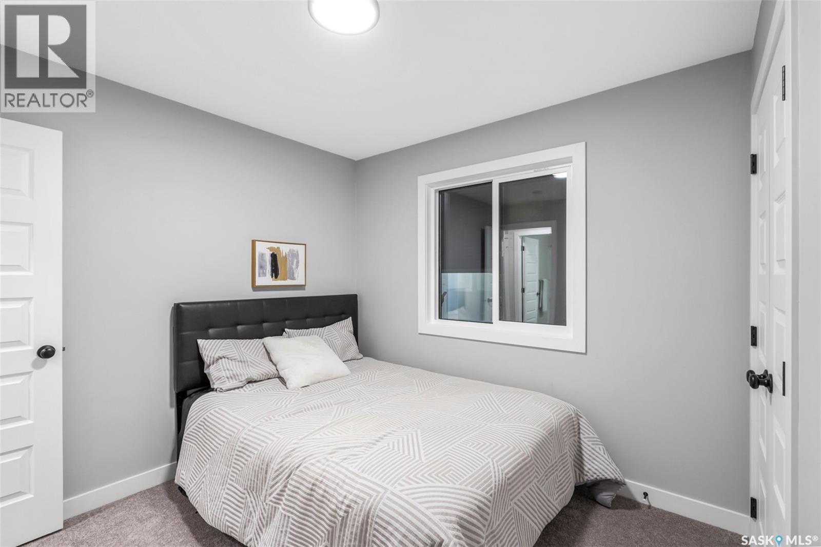 351 Asokan Bend, Saskatoon, SK - Indoor Photo Showing Bedroom