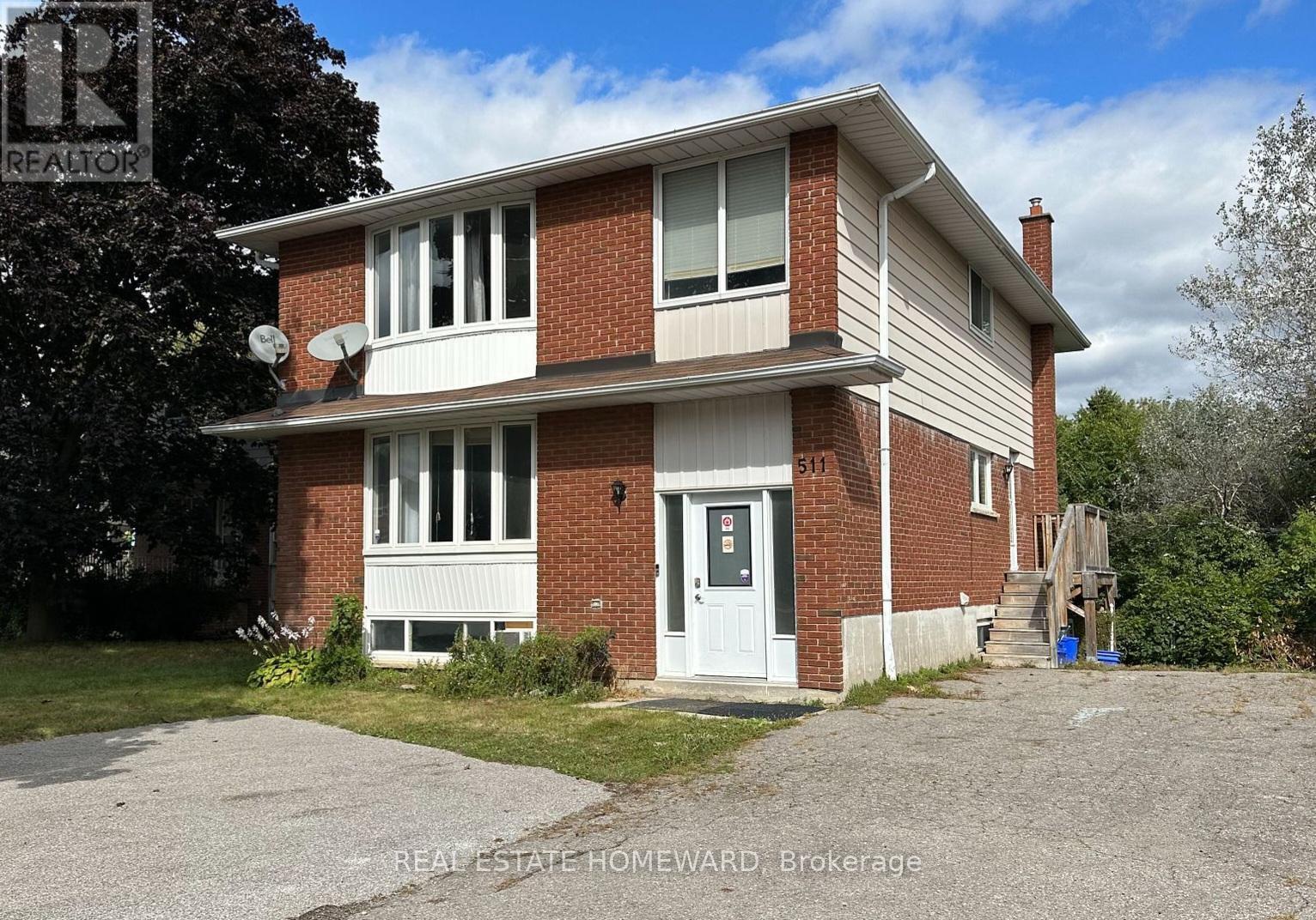 Main - 511 Harris Court, Whitby, ON - Outdoor