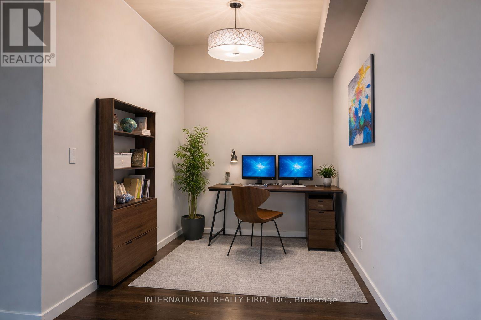 6805 - 388 Yonge Street, Toronto, ON - Indoor