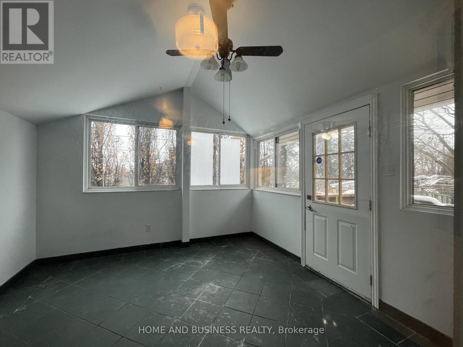 7132 Harding Crescent, Mississauga, ON - Indoor Photo Showing Other Room