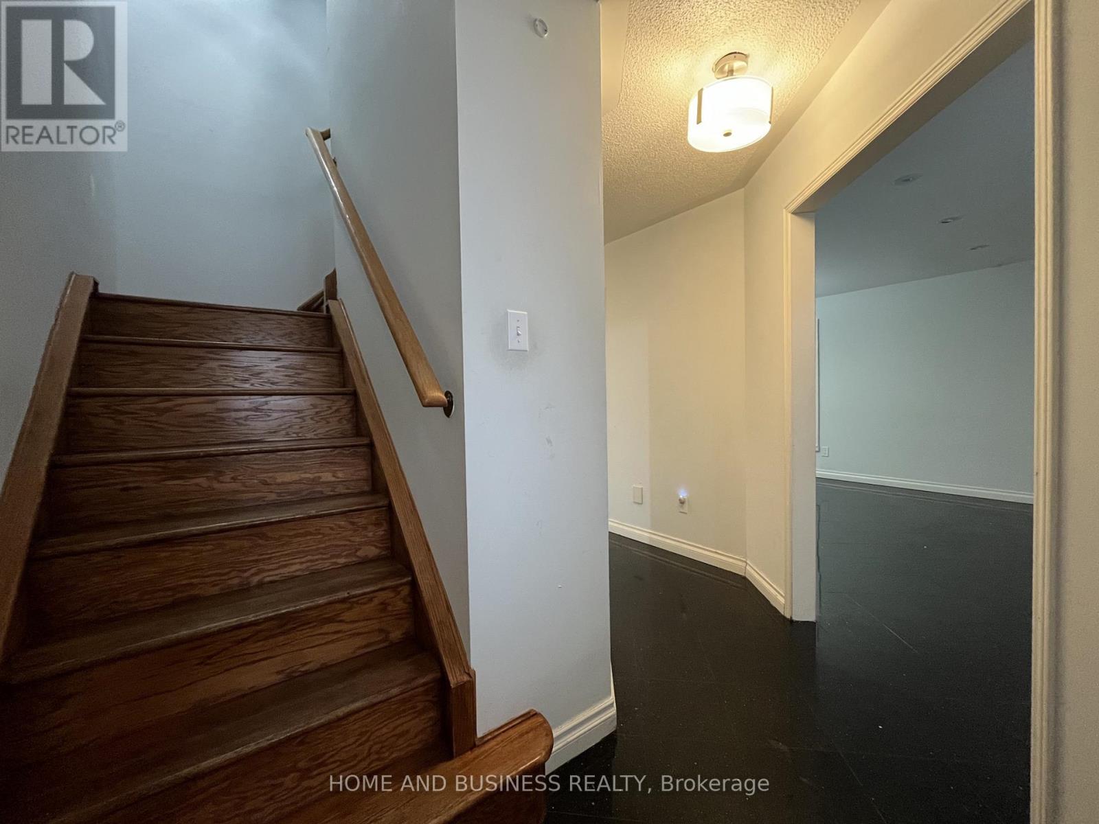 7132 Harding Crescent, Mississauga, ON - Indoor Photo Showing Other Room