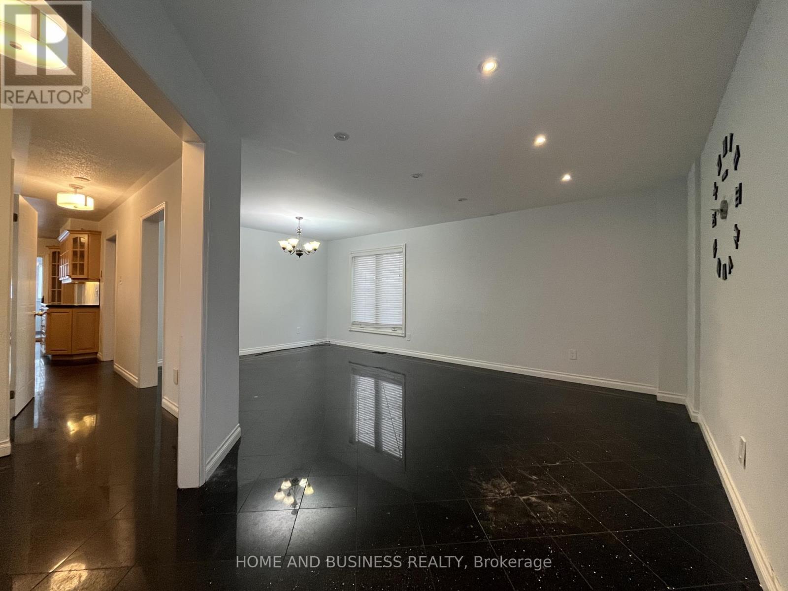 7132 Harding Crescent, Mississauga, ON - Indoor Photo Showing Other Room