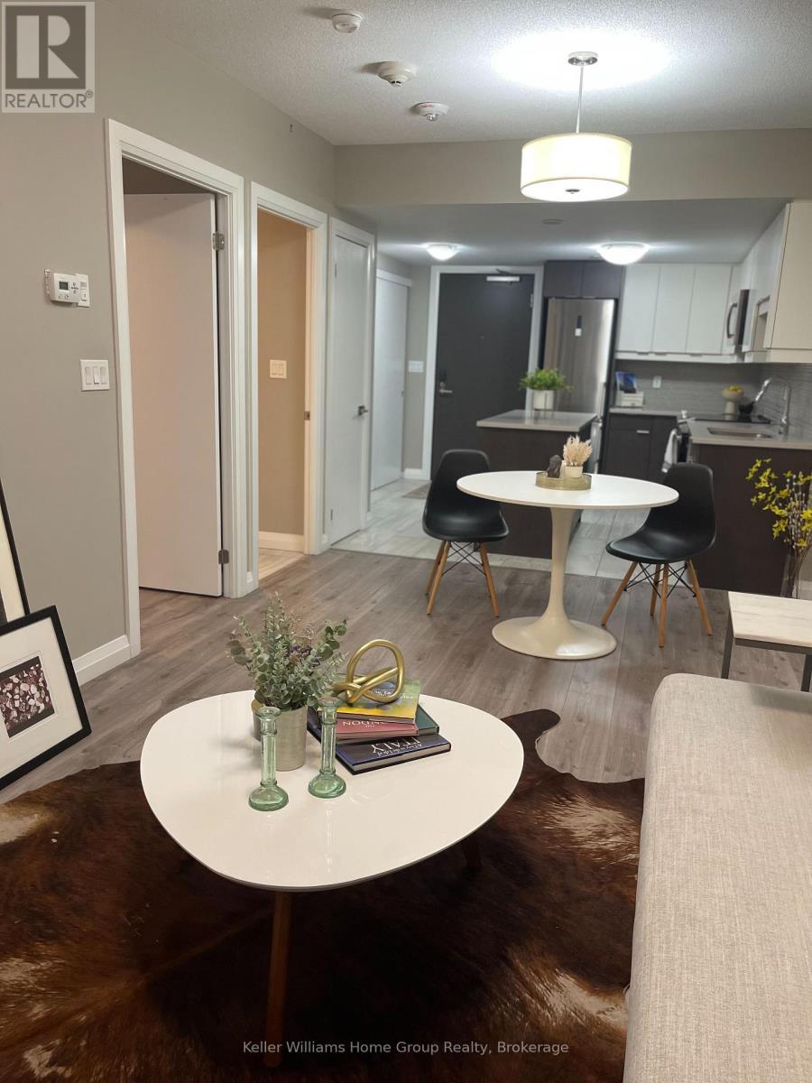 Open concept - 205 - 63 Arthur Street S, Guelph (St. Patrick'S Ward), ON - Indoor