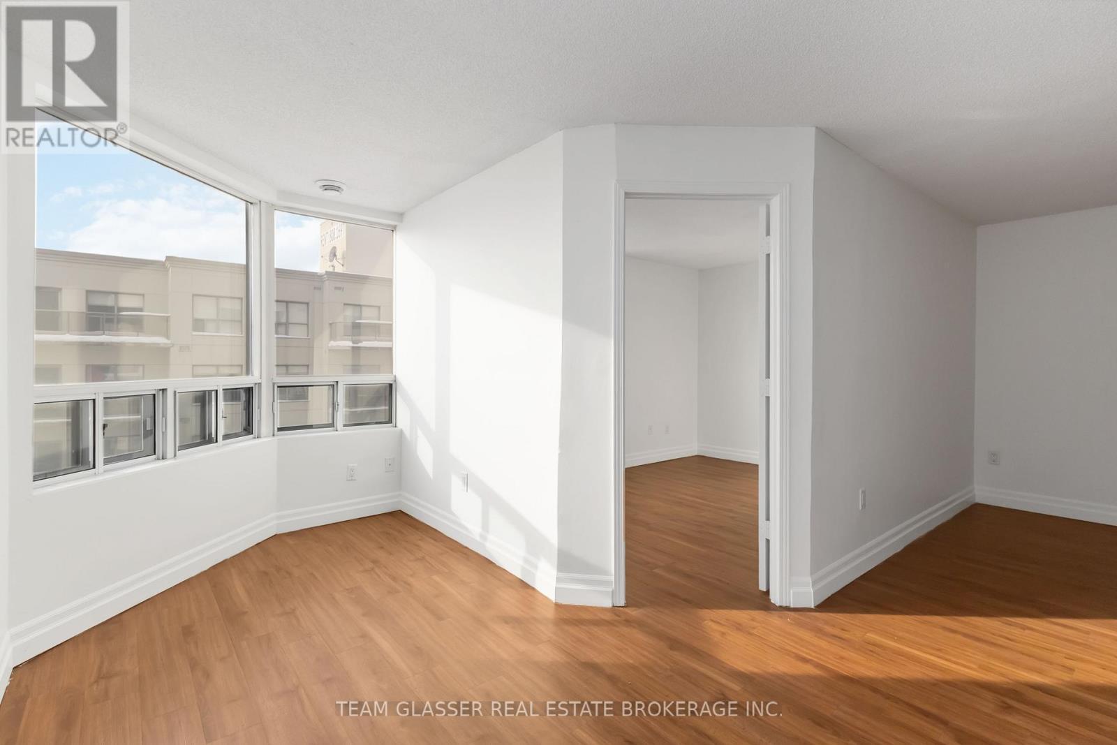 1202 - 675 Richmond Street, London East (East F), ON - Indoor Photo Showing Other Room