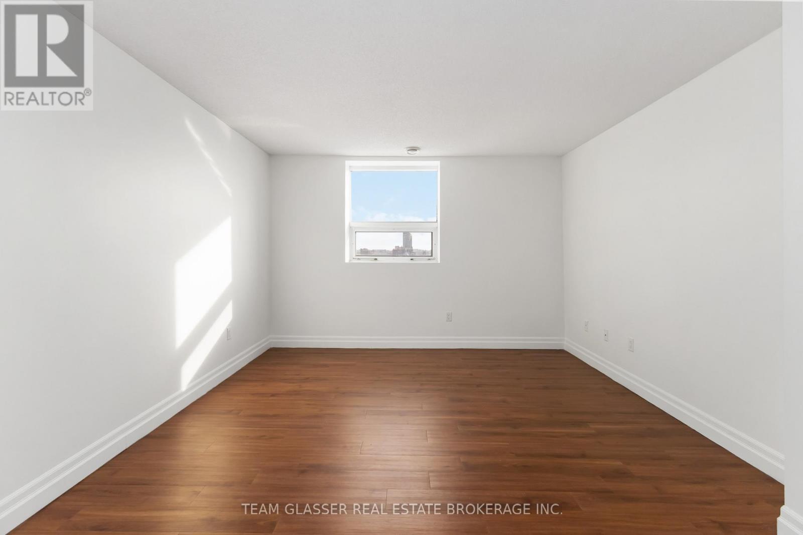 1202 - 675 Richmond Street, London East (East F), ON - Indoor Photo Showing Other Room