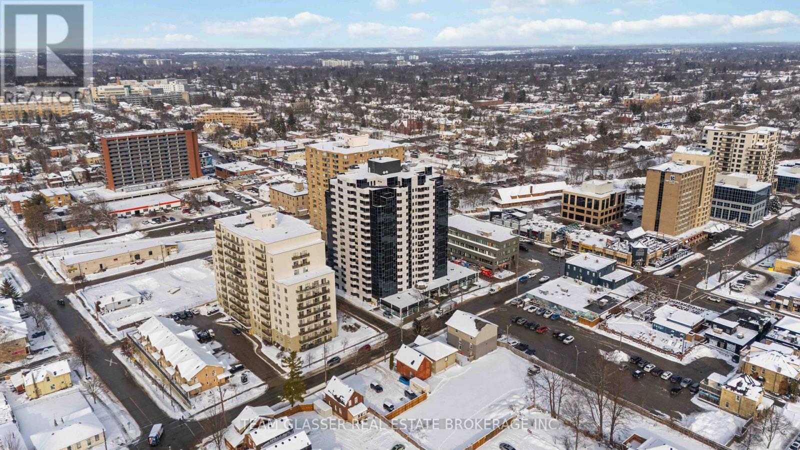 1505 - 675 Richmond Street, London East (East F), ON - Outdoor With View