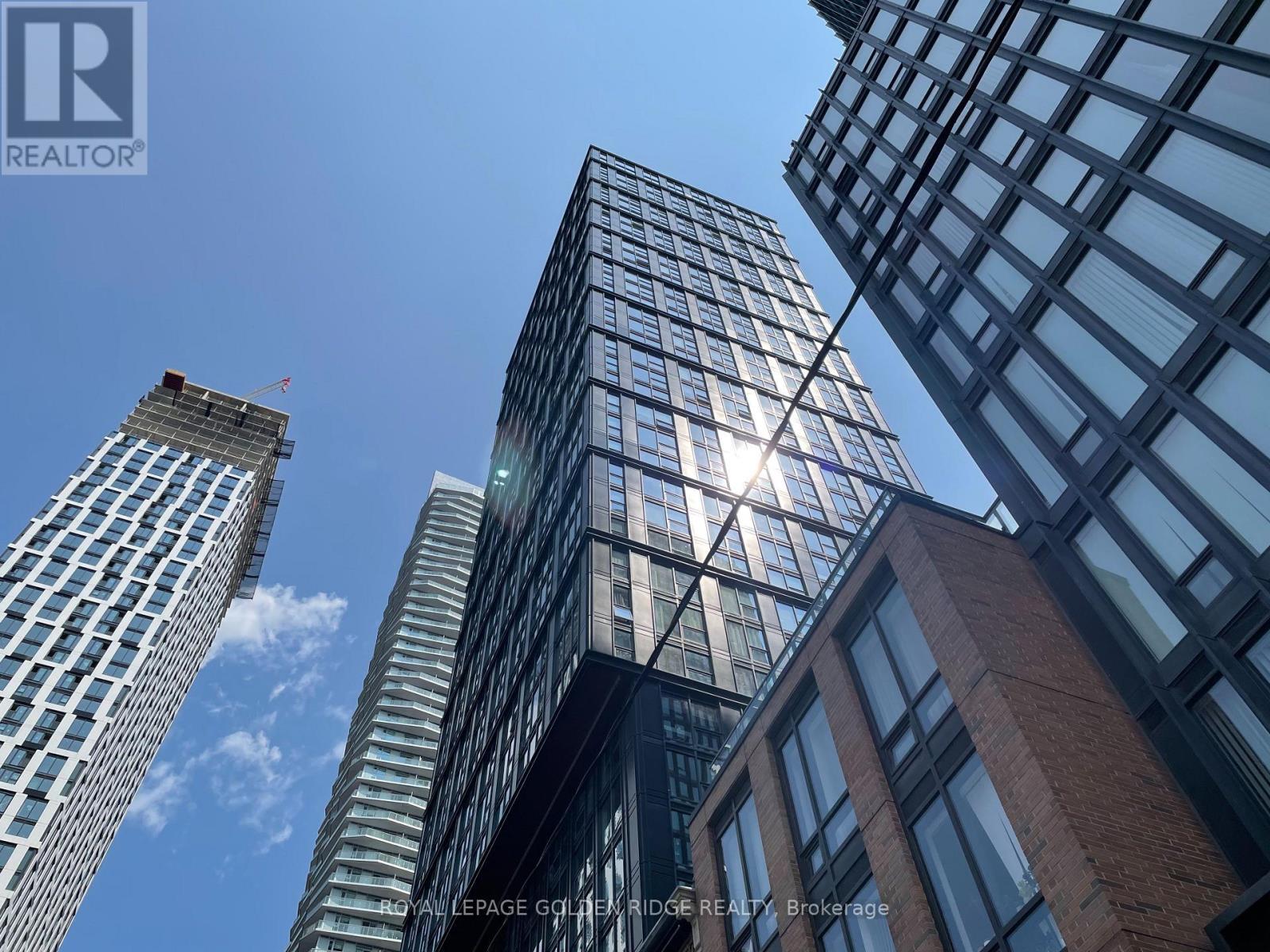 3805 - 82 Dalhousie Street, Toronto, ON - Outdoor