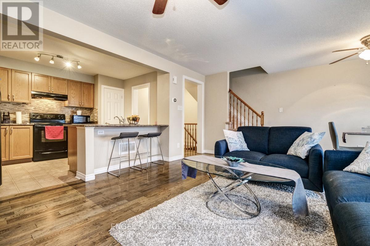 2604 Baynes Sound Way, Ottawa, ON - Indoor