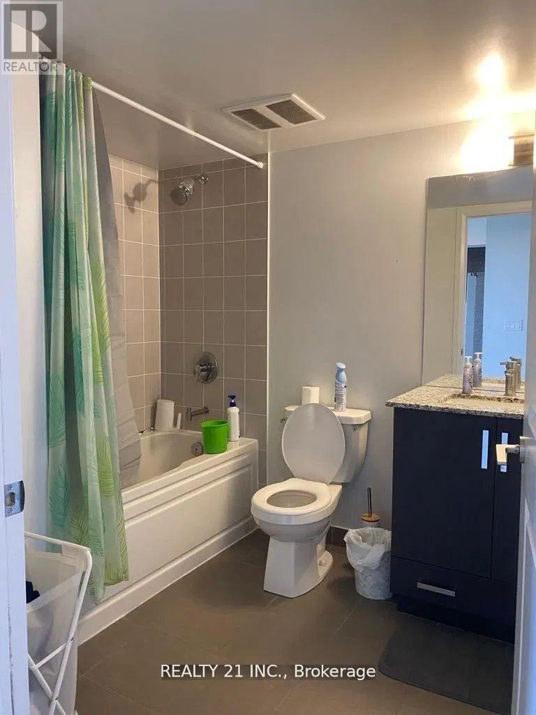 1904 - 20 Meadowglen Place, Toronto, ON - Indoor Photo Showing Bathroom