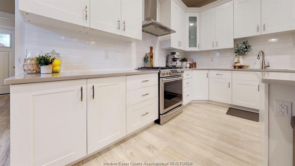 Upper Unit-89 Draper, Harrow, ON