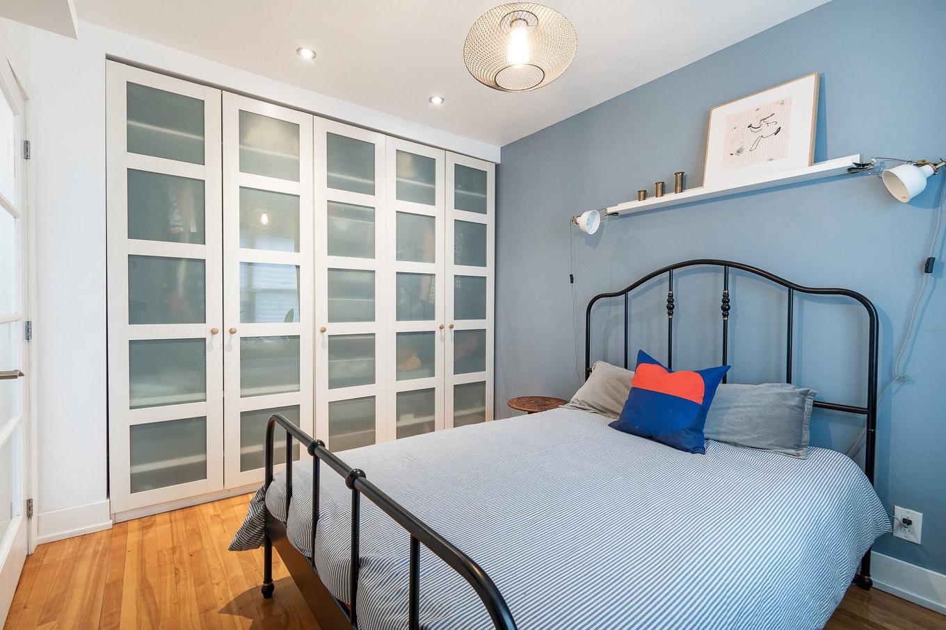 Chambre à coucher principale - 8088 Rue Fabre, Montréal (Villeray/Saint-Michel/Parc-Extension), QC - Indoor Photo Showing Bedroom