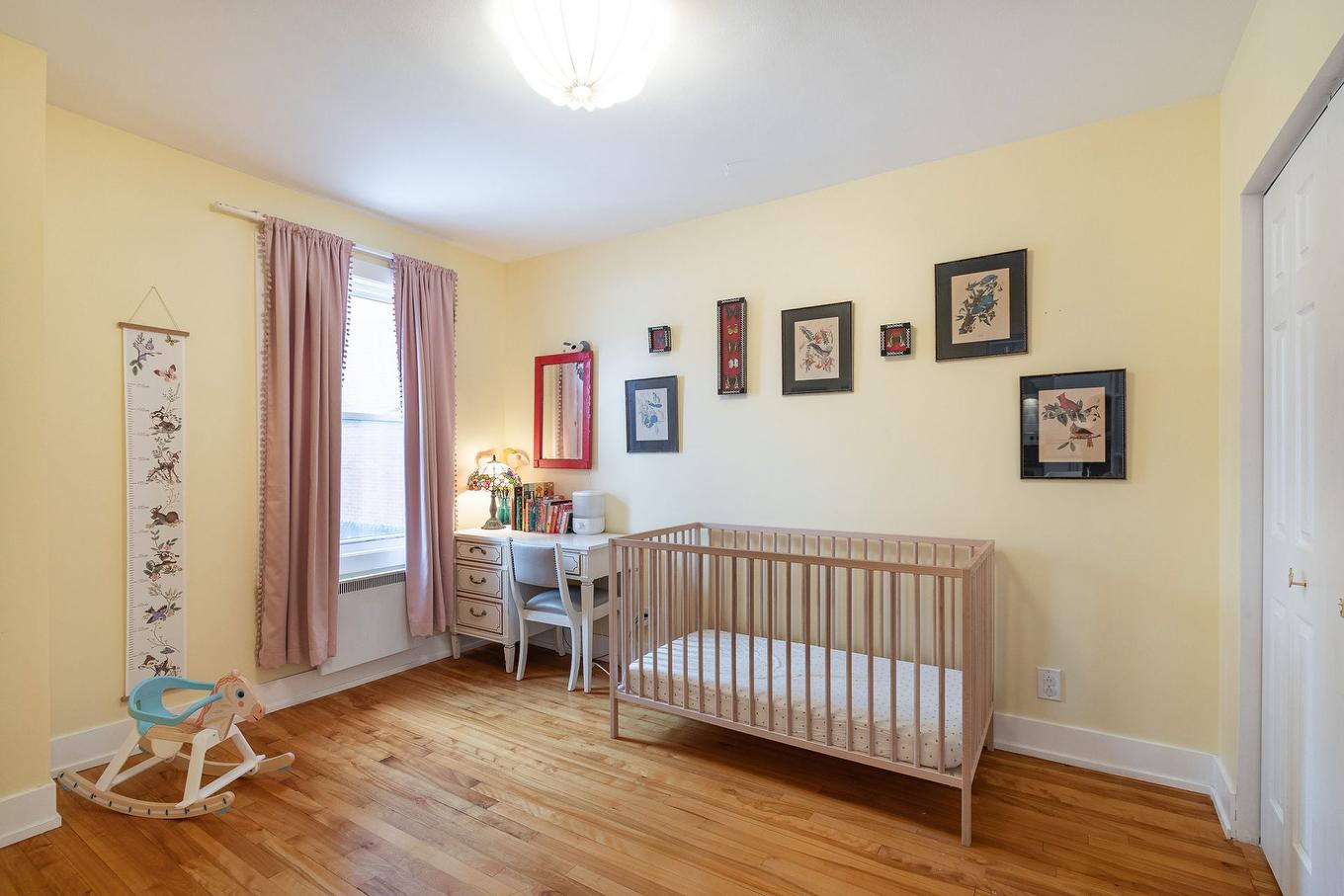 Chambre à coucher - 8088 Rue Fabre, Montréal (Villeray/Saint-Michel/Parc-Extension), QC - Indoor Photo Showing Bedroom