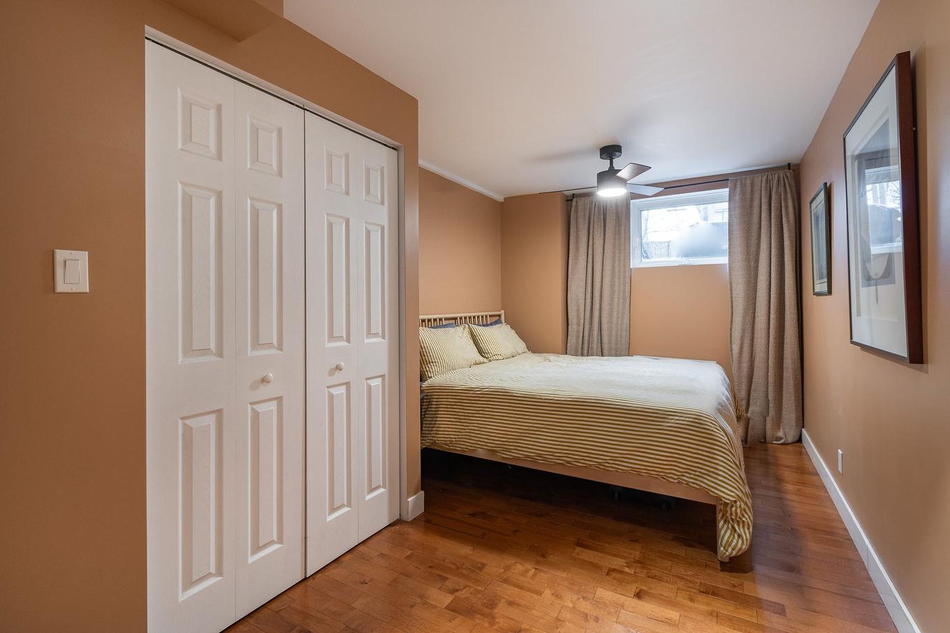Chambre à coucher - 8088 Rue Fabre, Montréal (Villeray/Saint-Michel/Parc-Extension), QC - Indoor Photo Showing Bedroom