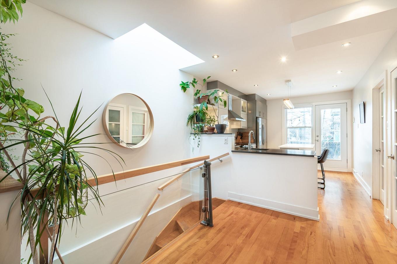 Boudoir - 8088 Rue Fabre, Montréal (Villeray/Saint-Michel/Parc-Extension), QC - Indoor Photo Showing Other Room