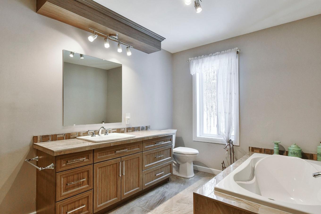 Salle de bains - 6590 Route 125, Rawdon, QC - Indoor Photo Showing Bathroom